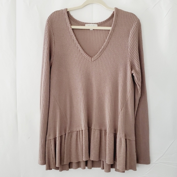Anthropologie Eri + Ali Long Sleeve Waffle Weave Top Size L Skirted Hem Pullover - Picture 1 of 11